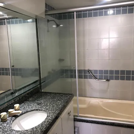 Iate Plaza Beiramar App1006