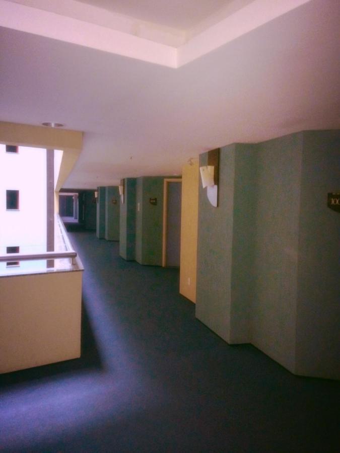 Iate Plaza Beiramar App1006