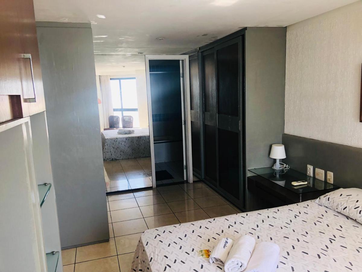 Iate Plaza Beiramar App1006